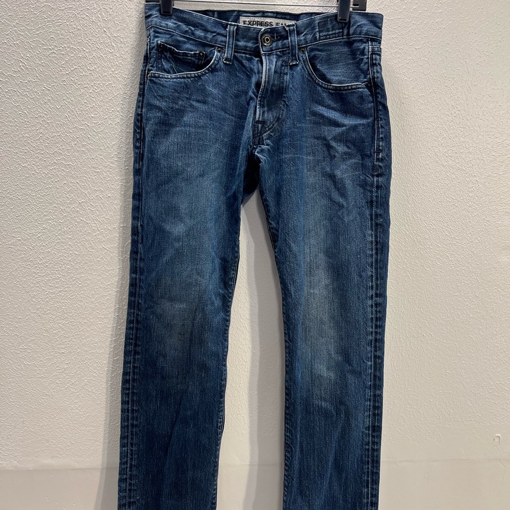 Express blue jeans slim fit straight leg 29/32
